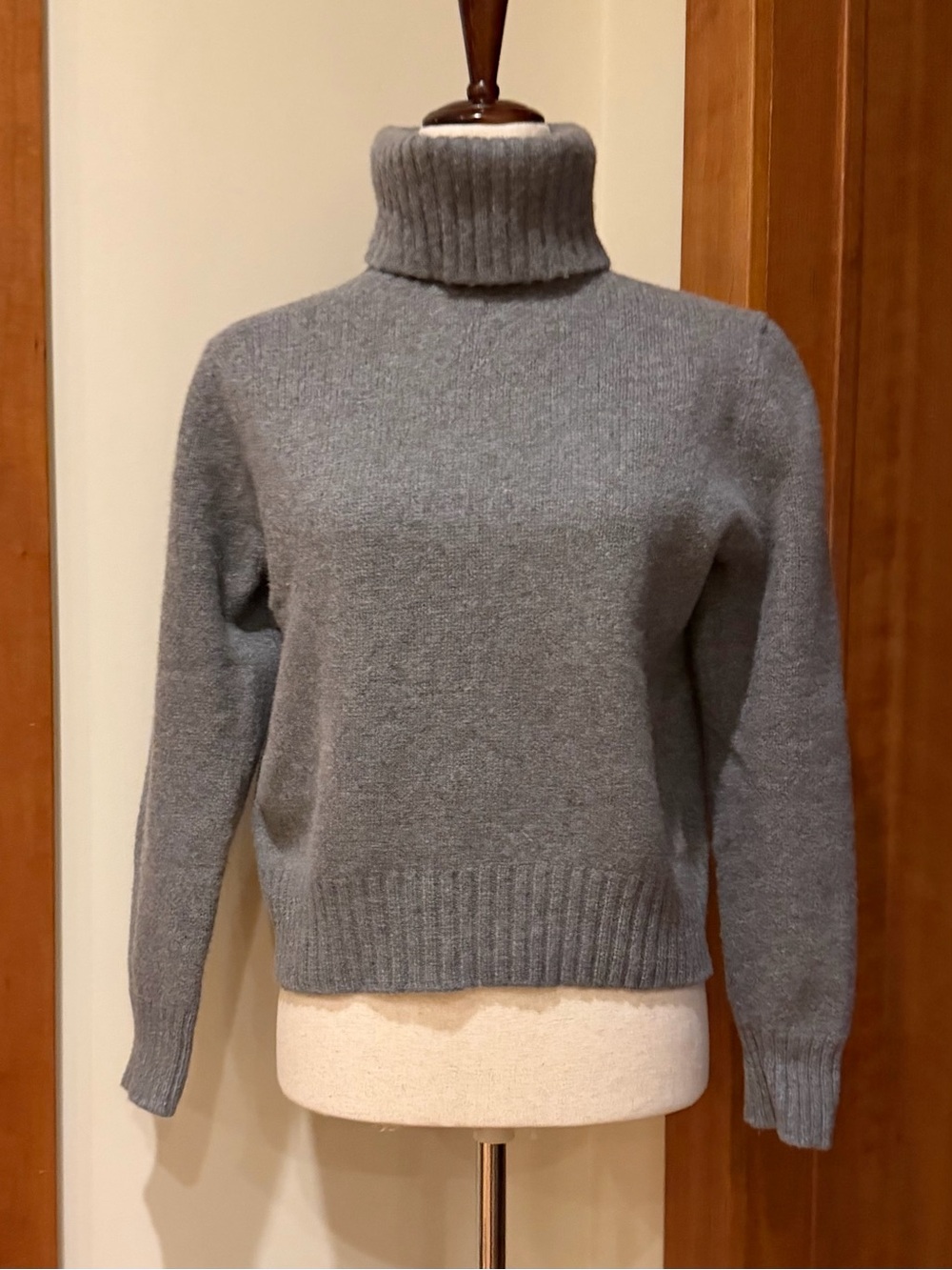 Polo by Ralph Lauren 100% Wool Grey Turtleneck Sweater